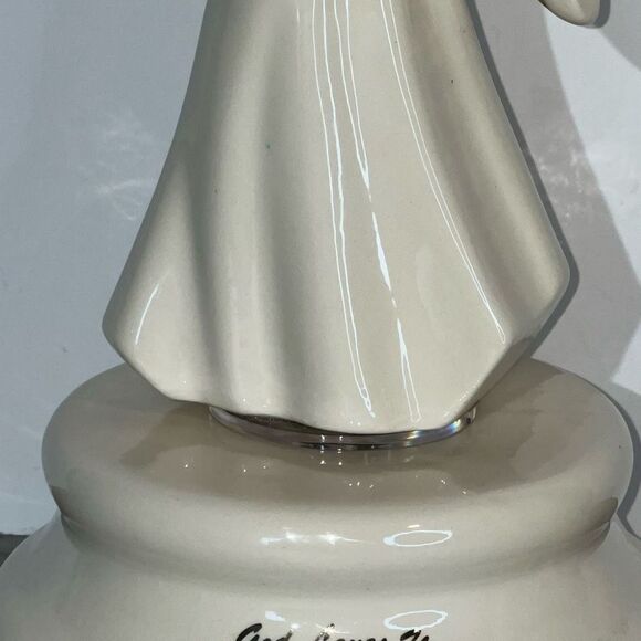 Vintage Angel Music Box Plays Gather At The River White God Loves You Inscribed - Picture 4 of 15